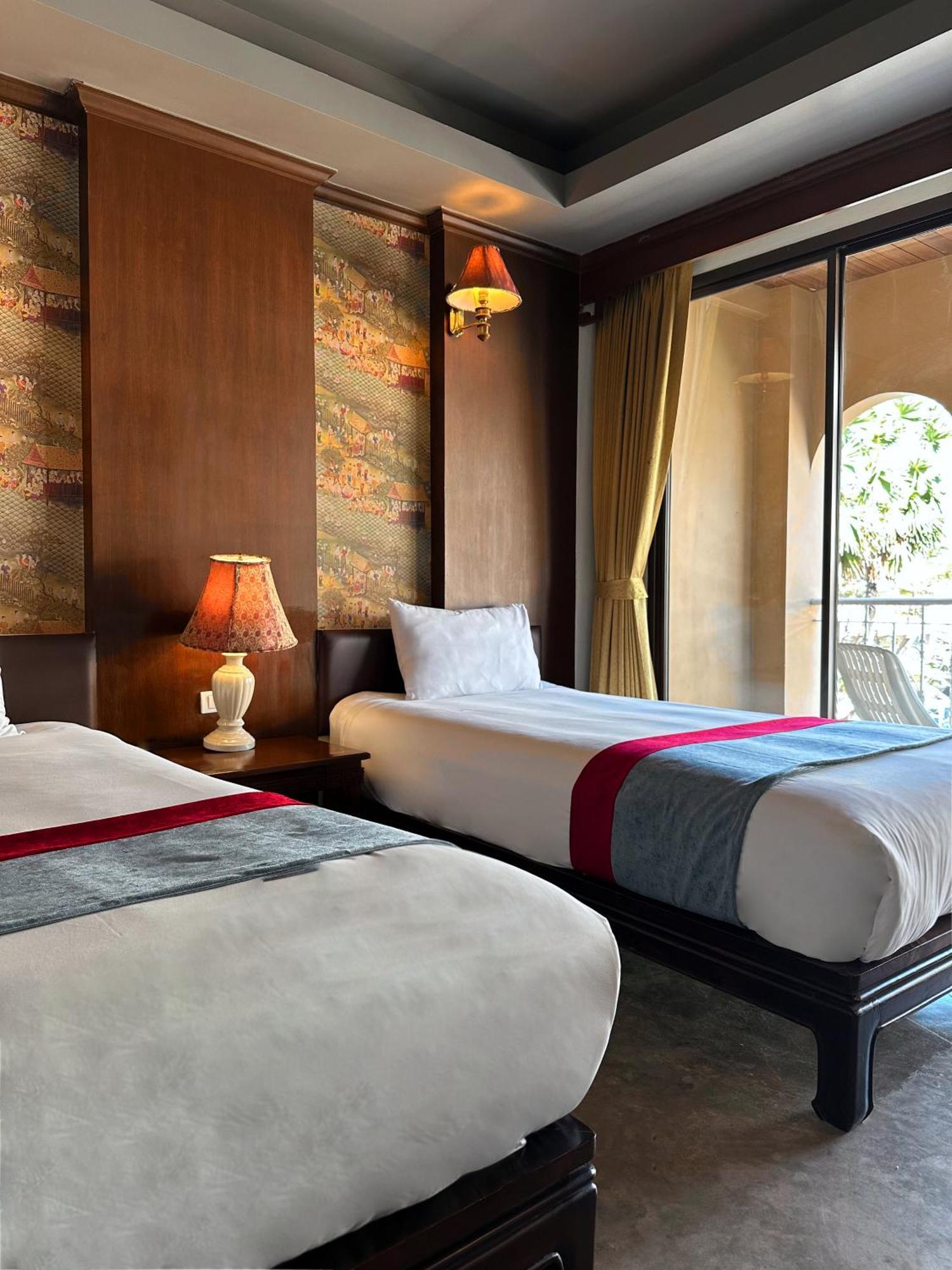 Grand Orlov Apart Hotel Patong 外观 照片