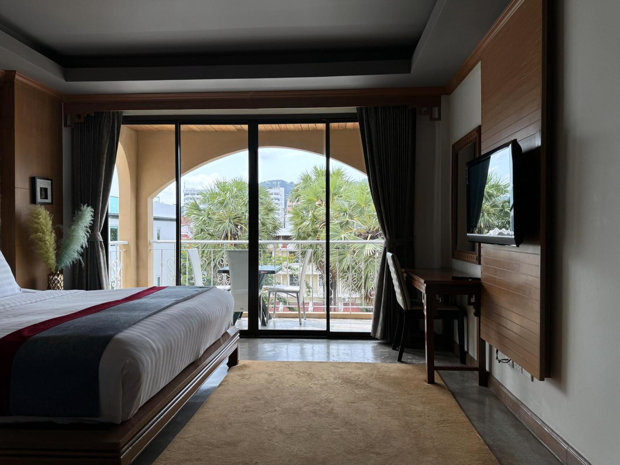 Grand Orlov Apart Hotel Patong 外观 照片